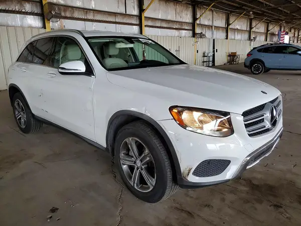 WDC0G4KB7HF122276 — 2017 Mercedes-Benz GLC, фото 4 с аукциона Copart, Передняя часть