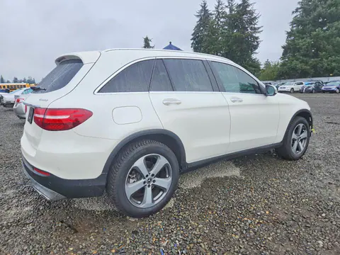 2017 Mercedes-Benz GLC VIN WDC0G4KB9HV010049 фото 3