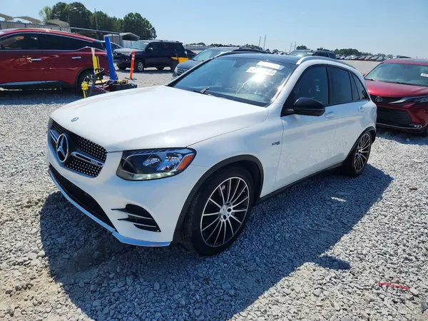 WDC0G6EB8HF197768 — 2017 Mercedes-Benz GLC, Мелкие вмятины и царапины (Minor Dent/Scratches), фото до ремонта