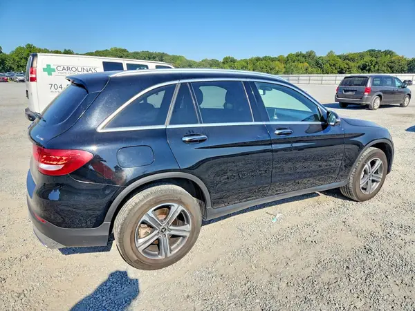 WDC0G4KB4JV076031 — 2018 Mercedes-Benz GLC, фото 3 с аукциона Copart 13.10.2026, Естественный износ