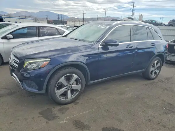 WDC0G4JB8KF576075 — 2019 Mercedes-Benz GLC, Боковая часть (Side), фото до ремонта