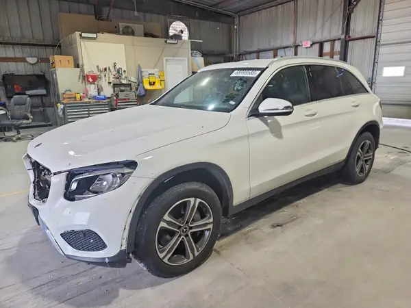 WDC0G4JB2KV186000 — 2019 Mercedes-Benz GLC, Передняя часть (Front End), фото до ремонта