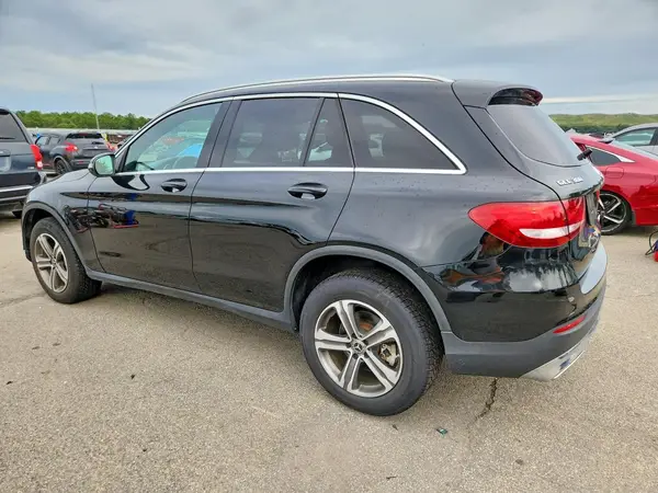 WDC0G4KB7KV167084 — 2019 Mercedes-Benz GLC, фото 2 с аукциона Copart 30.09.2026, Боковая часть