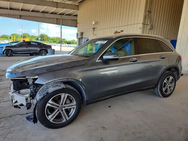 W1N0G8DBXLF863226 — 2020 Mercedes-Benz GLC, Передняя часть (Front End), фото до ремонта