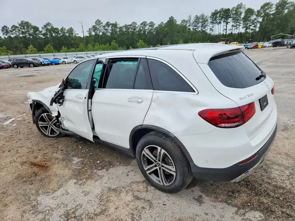 W1N0G8DB9MF968065 — 2021 Mercedes-Benz GLC, фото 2 с аукциона Copart, Передняя часть
