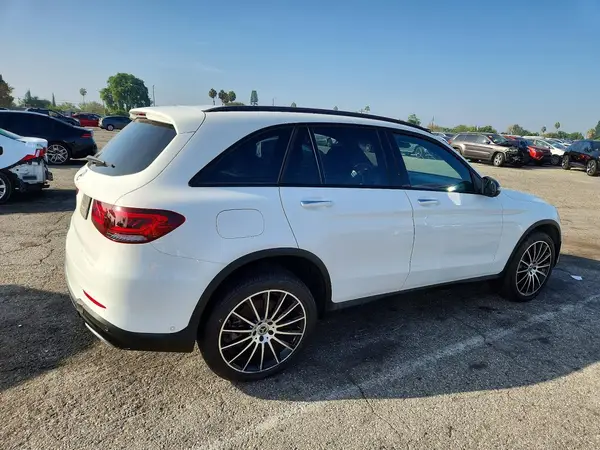 W1N0G8DB9MV287376 — 2021 Mercedes-Benz GLC, фото 3 с аукциона Copart, Боковая часть