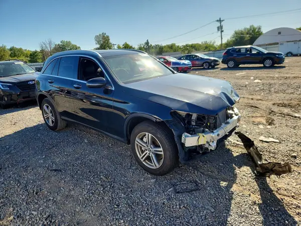 W1N0G8EB9NV366823 — 2022 Mercedes-Benz GLC, фото 4 с аукциона Copart, Передняя часть