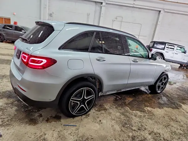 W1N0G8EB9NG079793 — 2022 Mercedes-Benz GLC, фото 3 с аукциона Copart, Передняя часть
