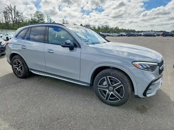 W1NKM4HB9SU083796 — 2025 Mercedes-Benz GLC, фото 4 с аукциона Copart, Задняя часть
