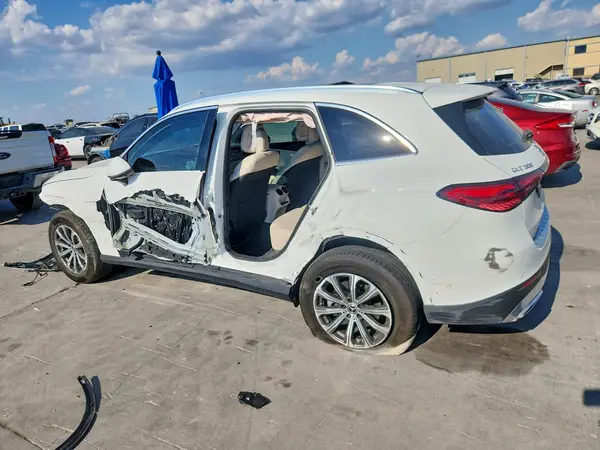 W1NKM4HBXTF514197 — 2026 Mercedes-Benz GLC, фото 2 с аукциона Copart, Передняя часть