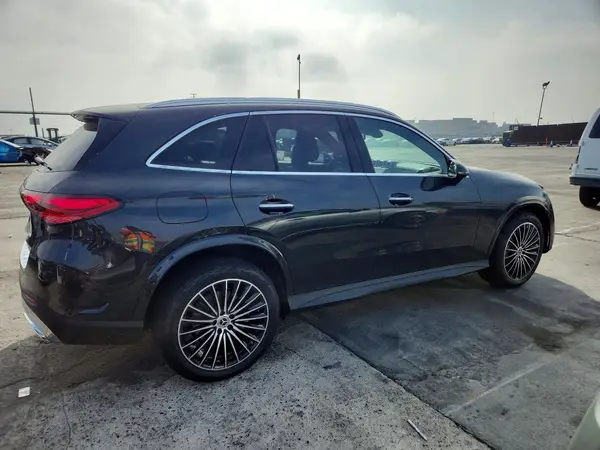 W1NKM4GB0TF628405 — 2026 Mercedes-Benz GLC, фото 3 с аукциона Copart, Передняя часть