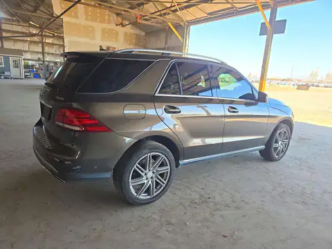 4JGDA5HB8GA634075 — 2016 Mercedes-Benz GLE, фото 3 с аукциона Copart 14.10.2026, Мелкие вмятины и царапины