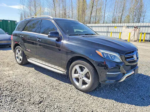 2017 Mercedes-Benz GLE VIN 4JGDA5JB5HA832821 фото 4