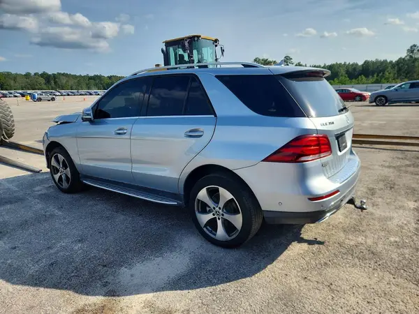 4JGDA5JB2HA944802 — 2017 Mercedes-Benz GLE, фото 2 с аукциона Copart, Передняя часть