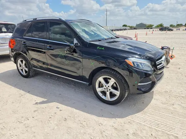 4JGDA5HB4HA950140 — 2017 Mercedes-Benz GLE, фото 4 с аукциона Copart, Боковая часть