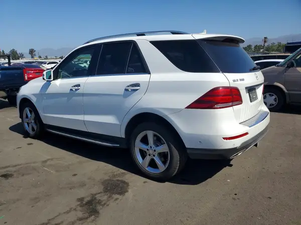 4JGDA5JB8HA813681 — 2017 Mercedes-Benz GLE, фото 2 с аукциона Copart 28.09.2026, Передняя часть