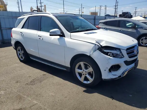 4JGDA5JB8HA813681 — 2017 Mercedes-Benz GLE, фото 4 с аукциона Copart 28.09.2026, Передняя часть