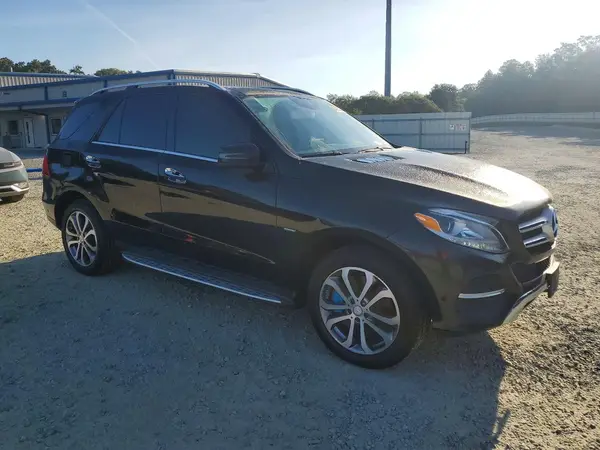 4JGDA6DBXHA814008 — 2017 Mercedes-Benz GLE, фото 4 с аукциона Copart, Боковая часть