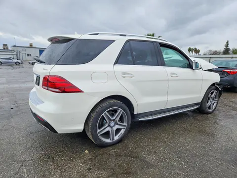 2017 Mercedes-Benz GLE VIN 4JGDA5GBXHA882928 фото 3