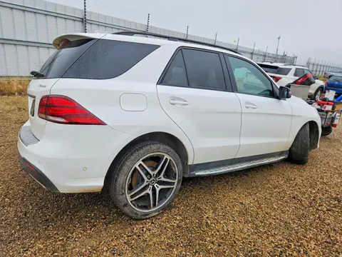 2018 Mercedes-Benz GLE VIN 4JGDA7DBXJB153506 фото 3