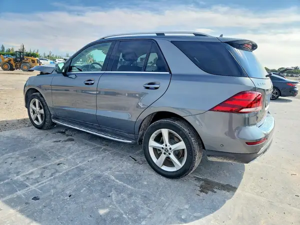4JGDA5JB8JB076014 — 2018 Mercedes-Benz GLE, фото 2 с аукциона Copart 05.10.2026, Передняя часть