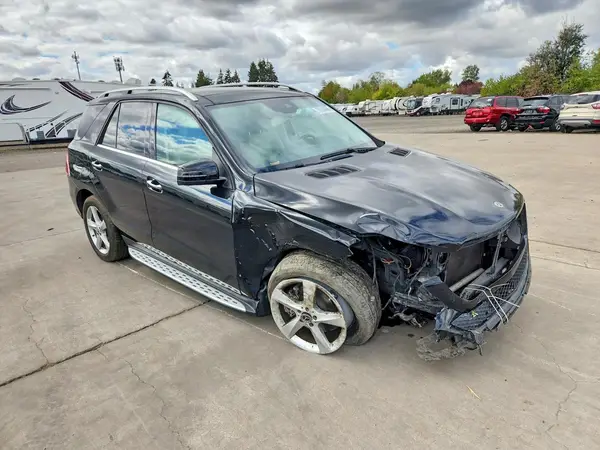 4JGDA5JB6JB011713 — 2018 Mercedes-Benz GLE, фото 4 с аукциона Copart, Передняя часть