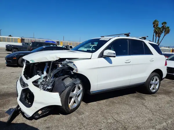 4JGDA5JBXJB175837 — 2018 Mercedes-Benz GLE, Передняя часть (Front End), фото до ремонта