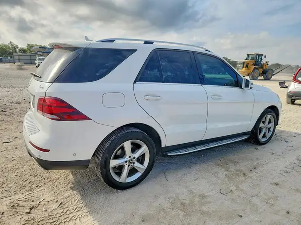 4JGDA5GB9KB213342 — 2019 Mercedes-Benz GLE, фото 3 с аукциона Copart, Мелкие вмятины и царапины
