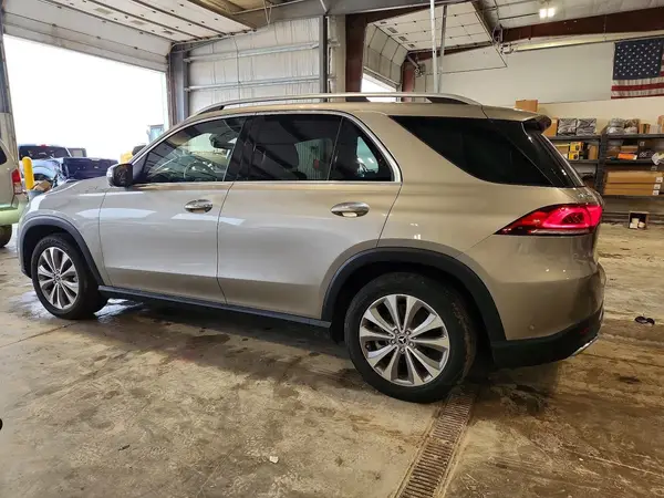 4JGFB5KB7LA121103 — 2020 Mercedes-Benz GLE, фото 2 с аукциона Copart 13.10.2026, Мелкие вмятины и царапины