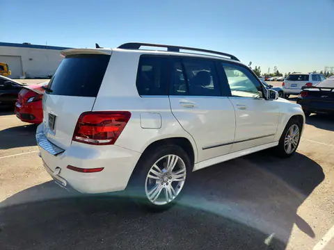 2015 Mercedes-Benz GLK VIN WDCGG5HB8FG427580 фото 3