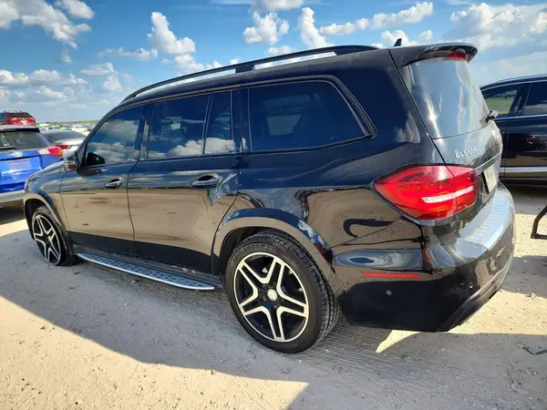 4JGDF7DE8HA803106 — 2017 Mercedes-Benz GLS-Klasse, фото 2 с аукциона Copart, Передняя часть