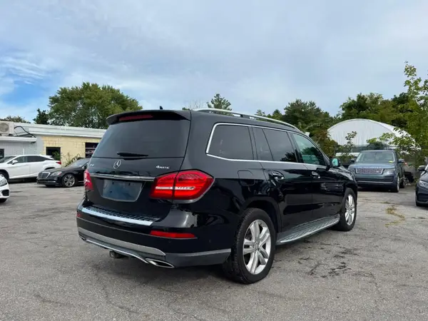 4JGDF6EEXHA832616 — 2017 Mercedes-Benz GLS-Klasse, фото 4 с аукциона Copart 02.10.2026, Естественный износ