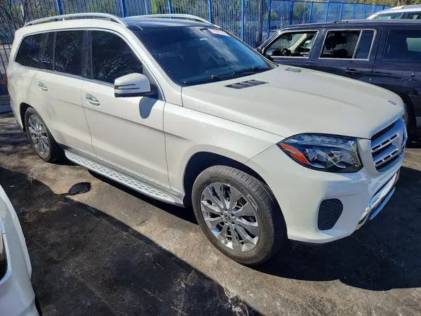 2017 MERCEDES-BENZ GLS-KLASSE VIN 4JGDF6EE9HA914255 фото 4