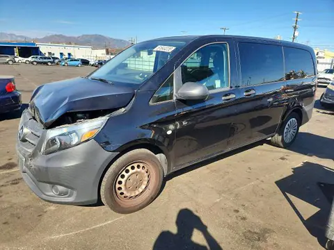 WD4PG2EE9K3529075 — 2019 Mercedes-Benz Metris, Передняя часть, фото до ремонта