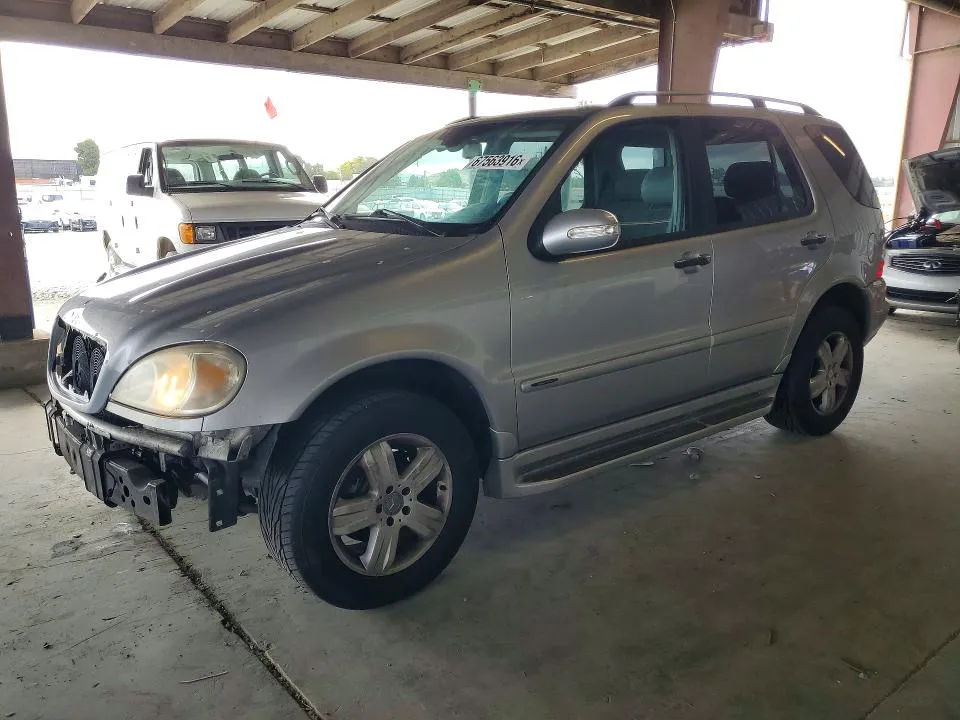 2005 MERCEDES-BENZ ML VIN 4JGAB57E15A564556 фото 1