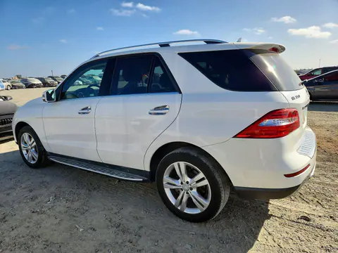 2014 Mercedes-Benz ML VIN 4JGDA5HB7EA285102 фото 2