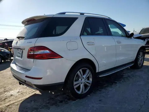 2015 Mercedes-Benz ML VIN 4JGDA5HB7FA478352 фото 3