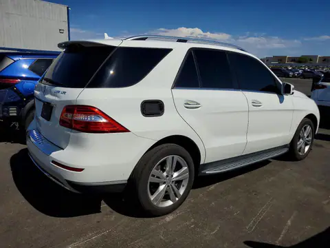 4JGDA5JBXFA618825 — 2015 Mercedes-Benz ML, фото 3 с аукциона Copart 14.10.2026, Мелкие вмятины и царапины