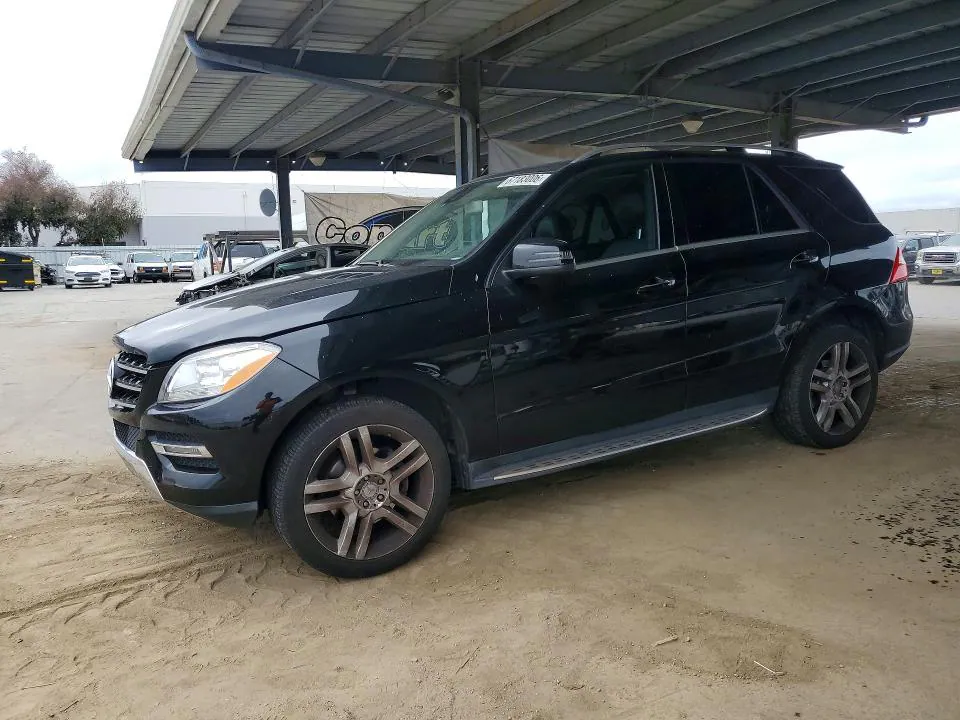 2015 Mercedes-Benz ML VIN 4JGDA5JB4FA607481 фото 1