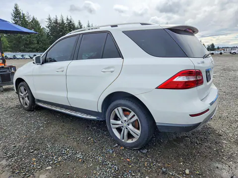 2015 Mercedes-Benz ML VIN 4JGDA5HB0FA609816 фото 2
