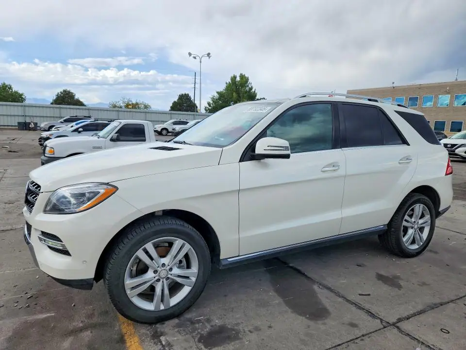 4JGDA5HB1FA560903 Mercedes-Benz ML 2015 — повреждение Естественный износ, фото до ремонта
