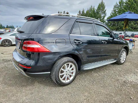 2015 Mercedes-Benz ML VIN 4JGDA5HB3FA548588 фото 3