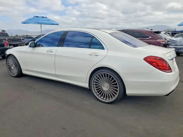 WDDUG8FB6HA299977 — 2017 Mercedes-Benz S-Klasse, фото 2 с аукциона Copart, Повреждения снизу