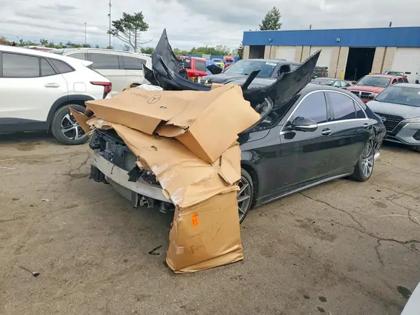 W1KUG6GB9LA531757 — 2020 Mercedes-Benz S-Klasse, Передняя часть (Front End), фото до ремонта