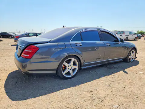 WDDNG8GB9BA409799 — 2011 Mercedes-Benz S, фото 3 с аукциона Copart 06.10.2026, Подтопление