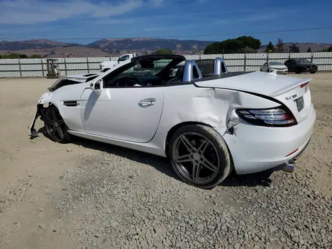 WDDPK3JA4HF139872 — 2017 Mercedes-Benz SLC, фото 2 с аукциона Copart 13.10.2026, Передняя часть