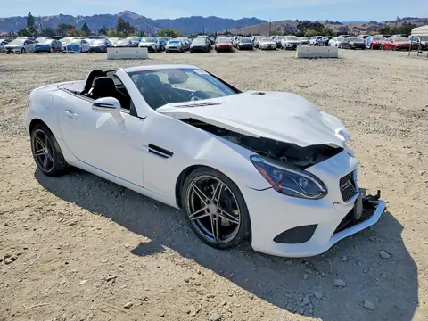 WDDPK3JA4HF139872 — 2017 Mercedes-Benz SLC, фото 4 с аукциона Copart 13.10.2026, Передняя часть