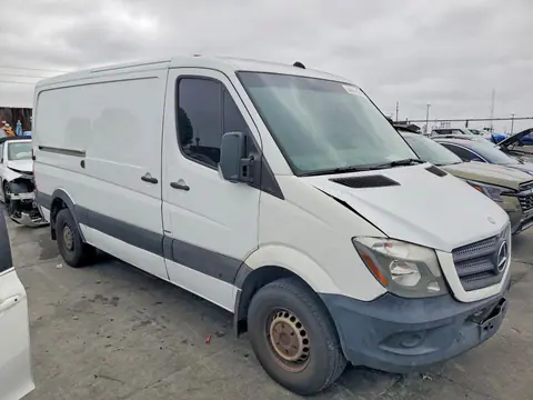 2015 Mercedes-Benz Sprinter VIN WD3PE7DC7FP149285 фото 4