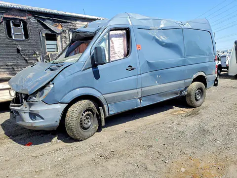 WD3PE7CD5JP637864 — 2018 Mercedes-Benz Sprinter, Опрокидывание (Rollover), фото до ремонта