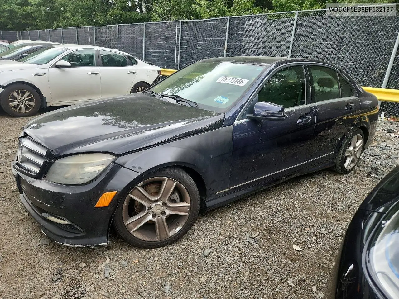 2011 Mercedes-Benz C 300 VIN WDDGF5EB8BF632187 фото 1